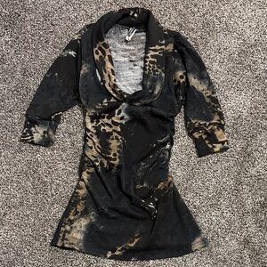 Stylish Black and Brown Women's Sweater 1/2 Length Sleeves Size S